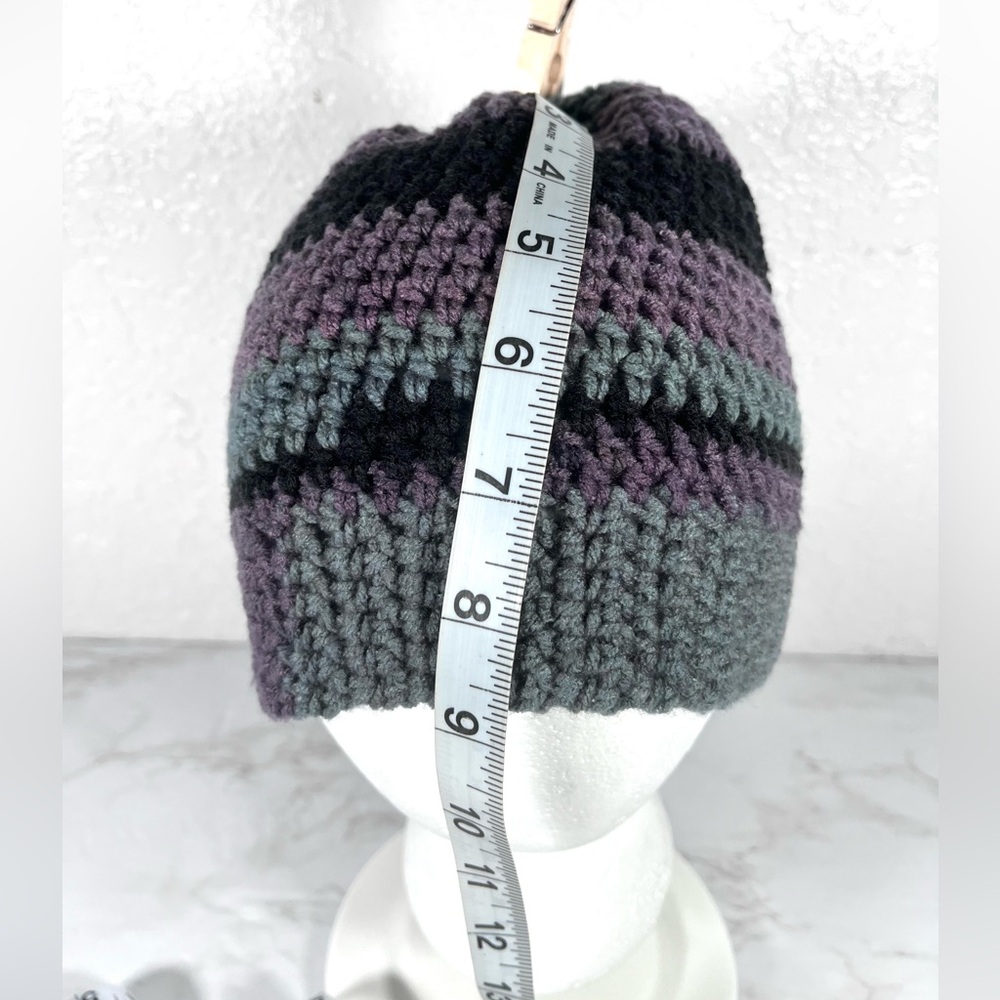 Crochet Beanie & Scrunchies Set - Picture 7 of 9